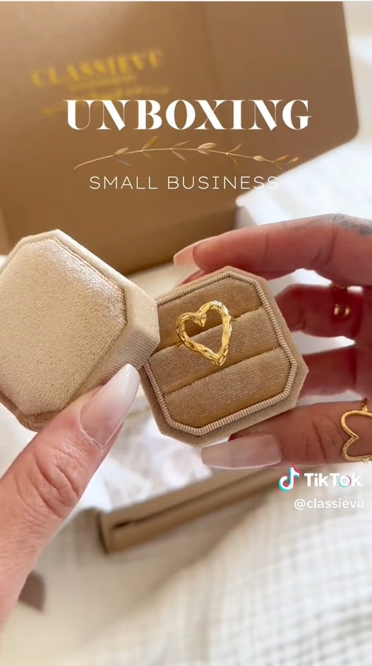 Classieve jewelry ad on TikTok